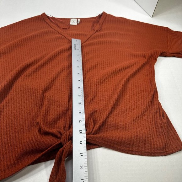 Paper Crane Womens Sz Medium Sweater Shirt Cropped Button Front Tie Waist Brown - Picture 10 of 13
